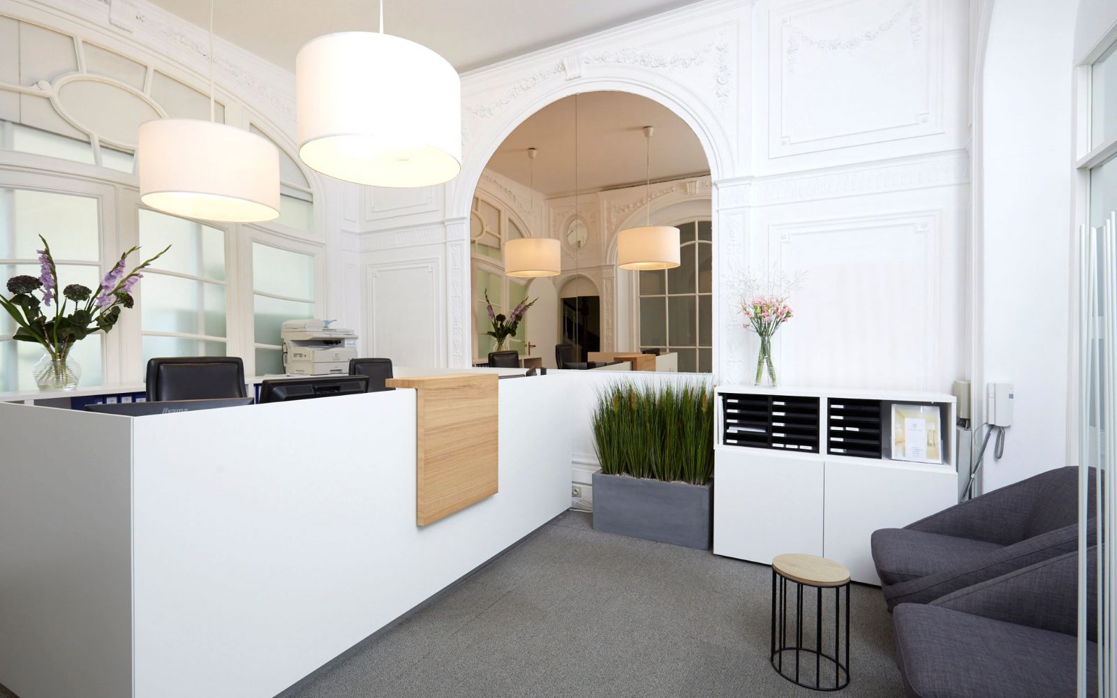 Bureaux et coworking, standing inclus